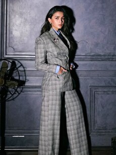 Style tips: 10 best ways to wear a blazer, courtesy Alia Bhatt