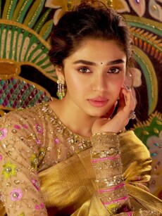 Krithi Shetty&rsquo;s 10 saree looks that are perfect for wedding season