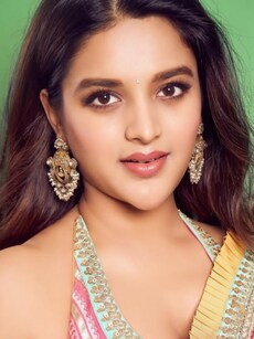 Nidhi Agarwal exudes glam in bright desi sarees