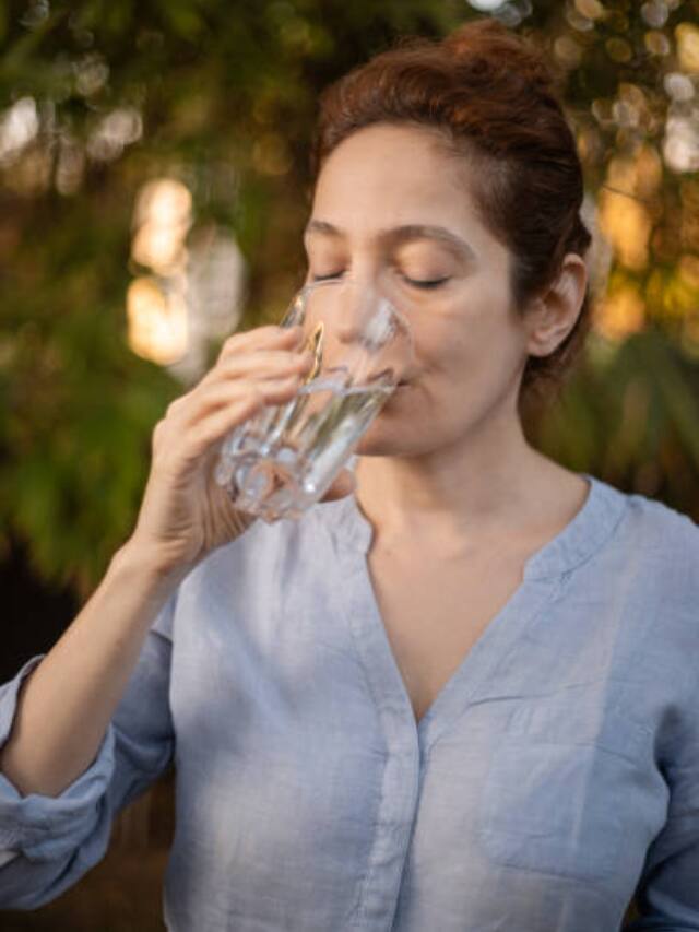 Image showcasing 6 Tips To Stay Hydrated While Fasting