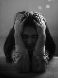 7 Ways to Handle War Anxiety