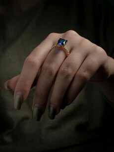 6 Surprising Benefits of Neelam Blue Sapphire Ring