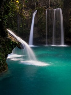 10 Epic Waterfalls in Asia That Look Straight Out of a Dream