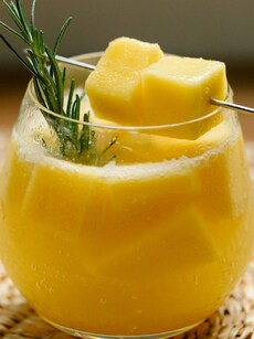 9 health benefits of sugarcane juice, super sweet summer drink