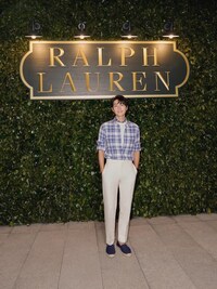 Song Joon-Ki Looks Stunning At Ralph Lauren Event, See Pics Song Joon-Ki Looks Stunning At Ralph Lauren Event, See Pics