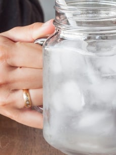 Is it healthy to drink cold water in summer to stay hydrated?