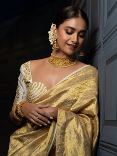 Keerthy Suresh&rsquo;s breathtaking pics in  silk saree