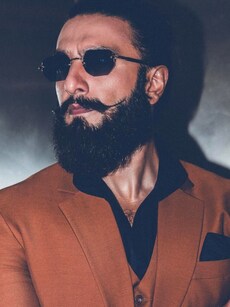Ranveer Singh flaunts &lsquo;wakhra swag&rsquo; in 10 luxurious looks