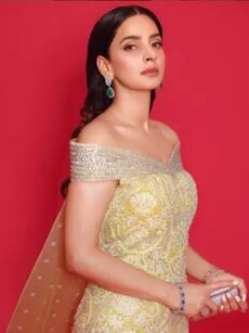 Happy Birthday Saba Qamar: A look at her unforgettable roles