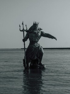 Meet the 12 Greek Gods & Goddesses Who Ruled Mount Olympus