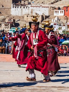 10 Breathtaking Places to Visit in Ladakh
