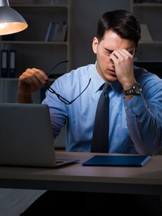 10 Signs You Might be Stuck in a Dead-End Job