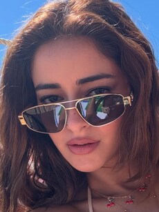 10 celeb-inspired chic vacation fits: From Ananya to Mouni, more