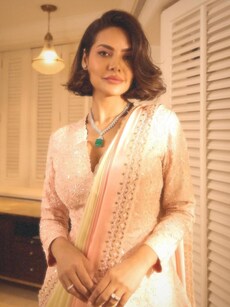 Esha Gupta is a modern Indian beauty in these desi styles