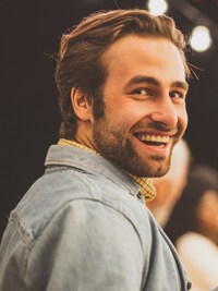 7 ‘Micro-Acts’ Of Joy To Feel Happier