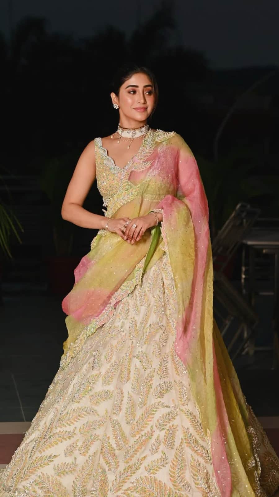 9 stunning lehenga designs featuring Shivangi Joshi