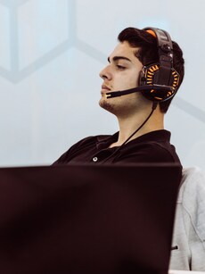 9 Reasons Why Gen Z Keep Changing Jobs