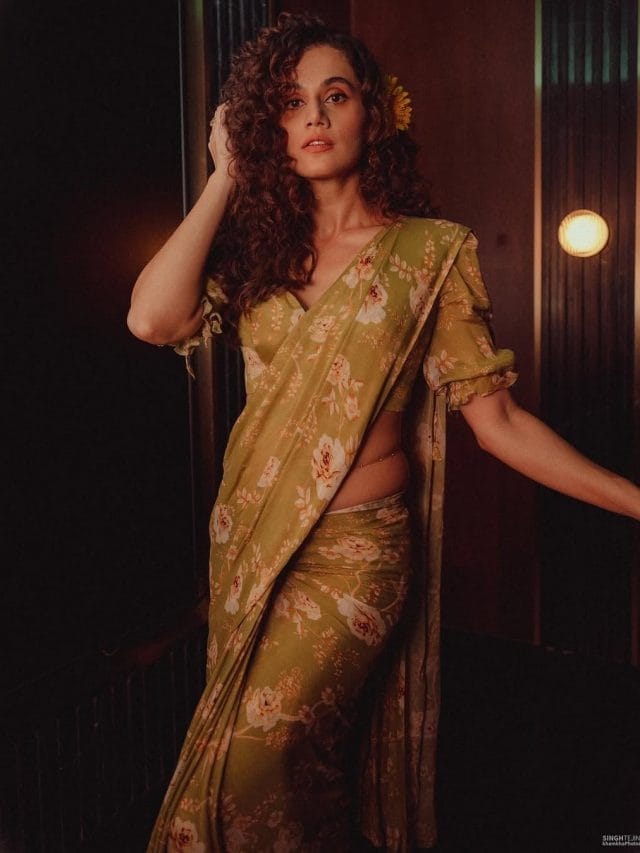 5 Celeb-Inspired Saree Blouse Designs For Petite Women