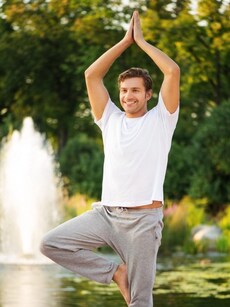 Exercises: Try the 10-minute yoga routine to improve lung capacity