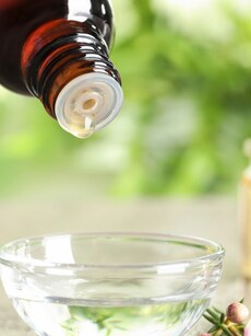 10 benefits of tea tree oil: Stop dandruff, acne breakouts, foot fungus