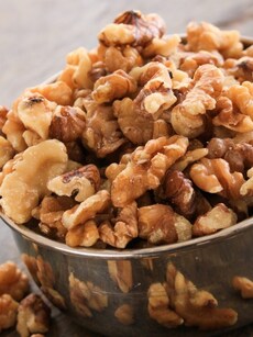 10 health benefits of walnuts: Break open its superfood strength