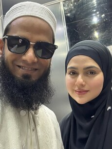What Sana Khan and Anas Saiyad wore for Hajj 2025