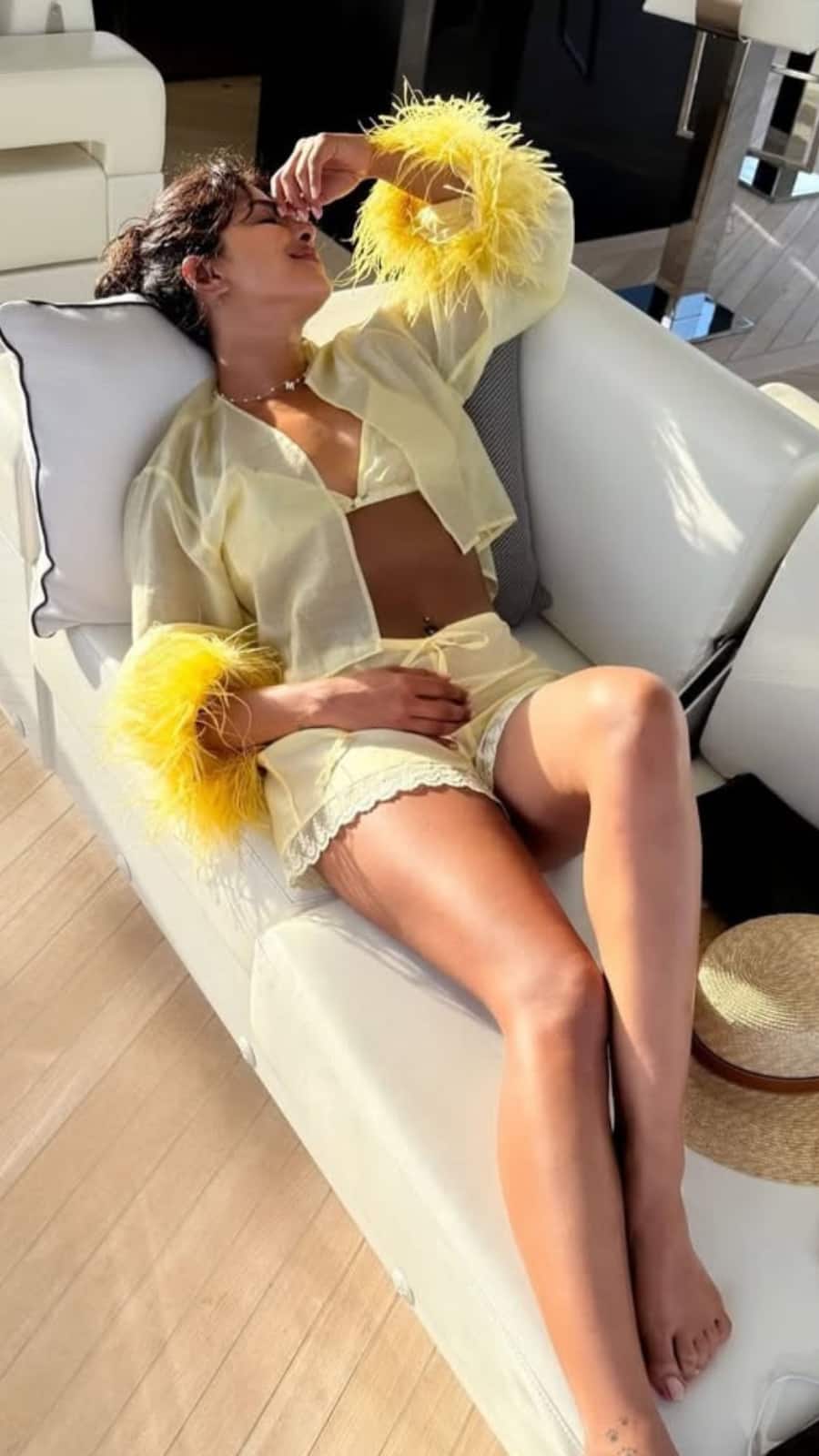 images.news18.comwebstoriesuploads202507Feath...