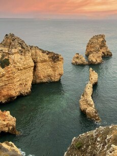 10 Idyllic Getaways for a Peaceful, Do-Nothing Vacation in 2025