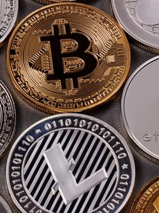 What’s Driving Bitcoin’s Record Rally to $121,000-mark?