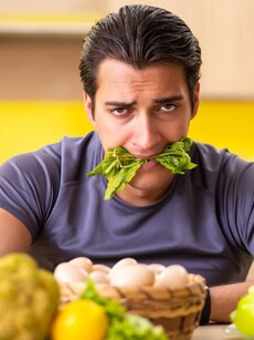 Weight loss diet and mood: 10 reasons not to count only calories