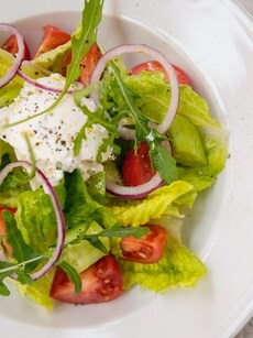 9 surprising facts about salads you did not know