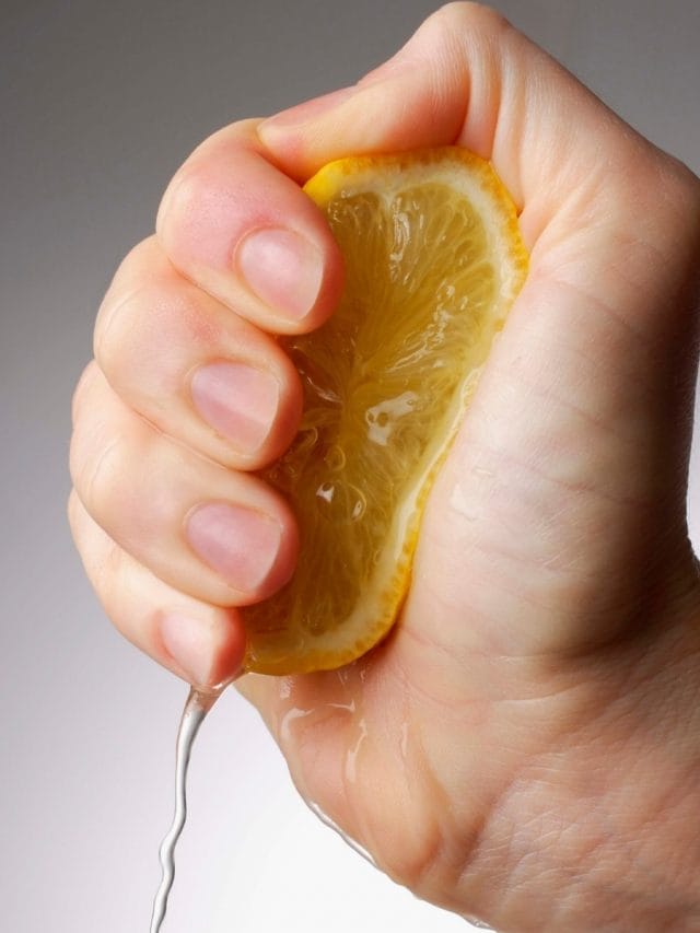 🍋 Zest for Life! 10 Amazing Health Benefits of Lemons (You Won't Believe #7!)