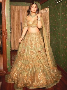 Hina Khan Radiates Royal Charm in Golden Lehenga Look