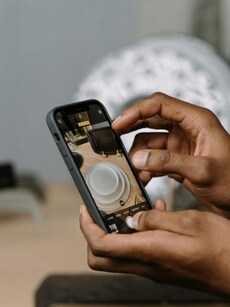 5 hacks that will make your phone camera more useful