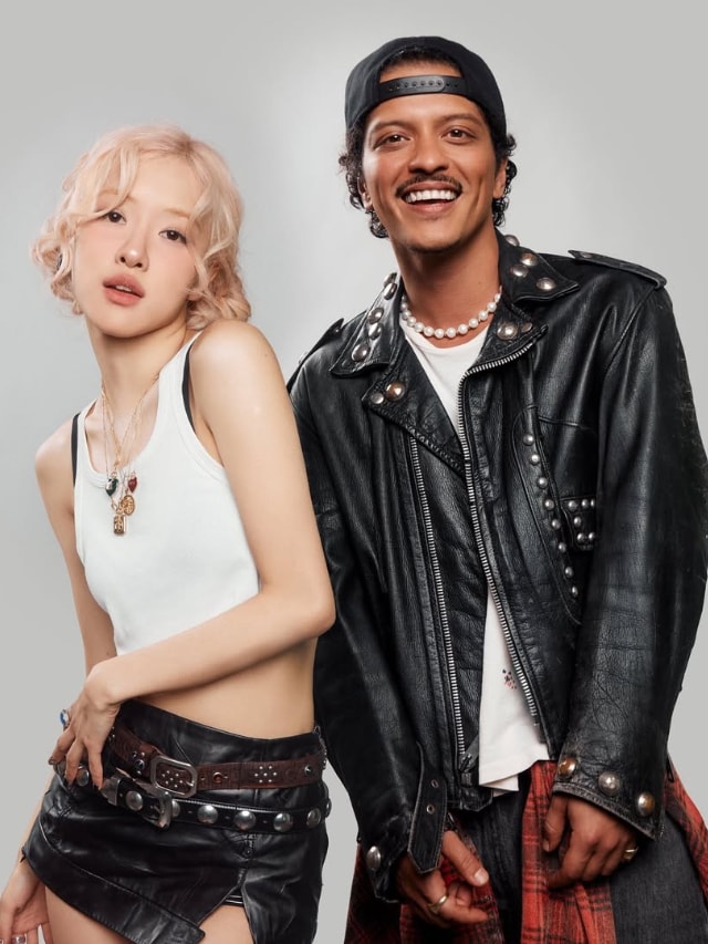 BLACKPINK’s Rose And Bruno Mars’ APT Makes History