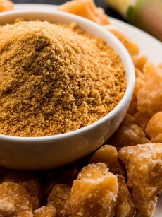 8 amazing health benefits of eating jaggery every day