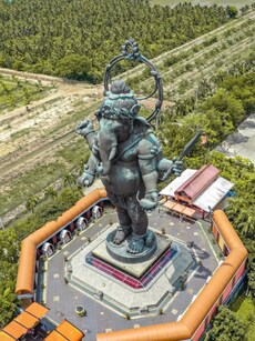 The World&rsquo;s Tallest Ganesh Statue is in This Country &mdash; And It&rsquo;s Not India