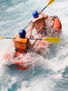 Best Time and Destinations for River Rafting in India