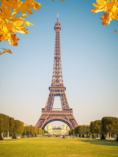 10 Overcrowded Tourist Spots Around the Globe