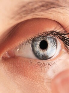 10 Contact Lens  Tips You Should  Keep In Mind