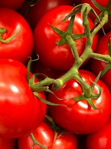 Health Benefits of Tomatoes, From Nutrition to Vitamin C