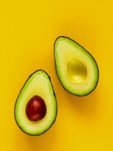 10 amazing health benefits of avocados, why nutritionists love it