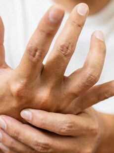 10 things to know about tremors: Causes, symptoms, types