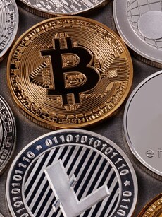 Bitcoin Hits Fresh Record Amid Hopes of US Fed Rate Cuts