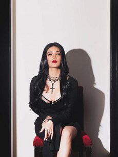 Get inspired by Shruti Haasan’s black outfits