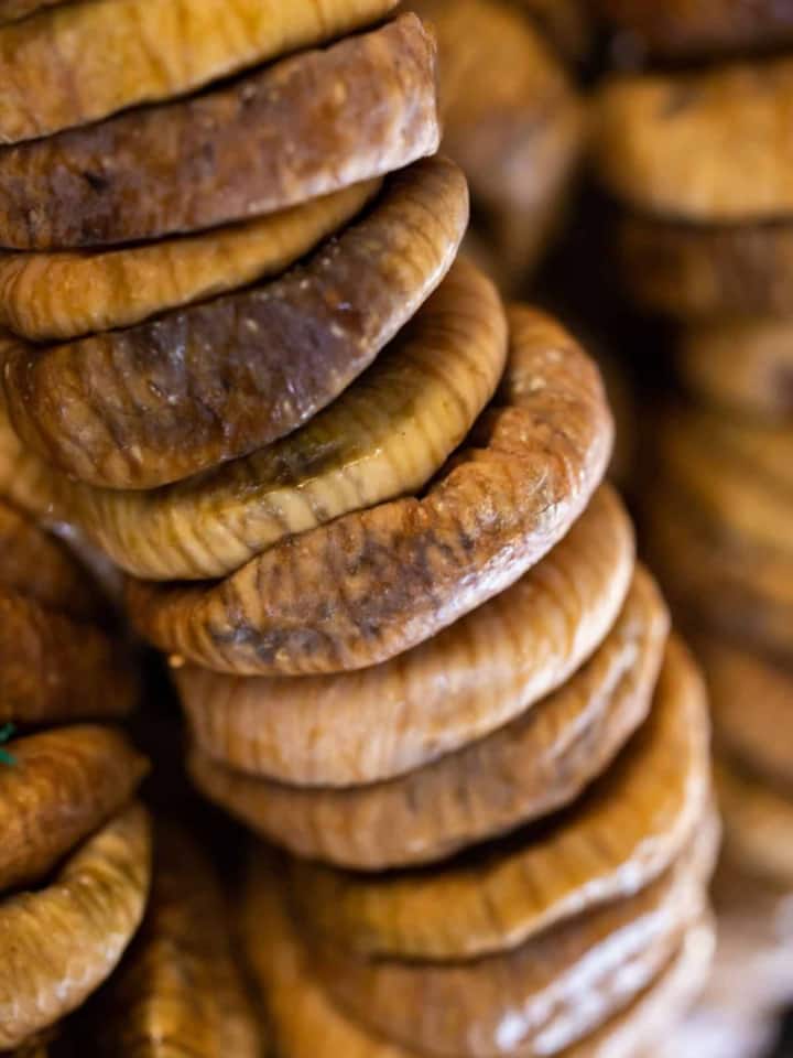 Health Boost in a Bite: 10 benefits of eating soaked figs