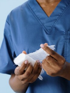 10 Factors Affecting the Process of  Wound Healing