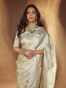 Get inspired this Onam by Shruti Haasan’s traditional saree looks
