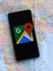 लहान रस्त्यांवर Google Maps का गोंधळतो?