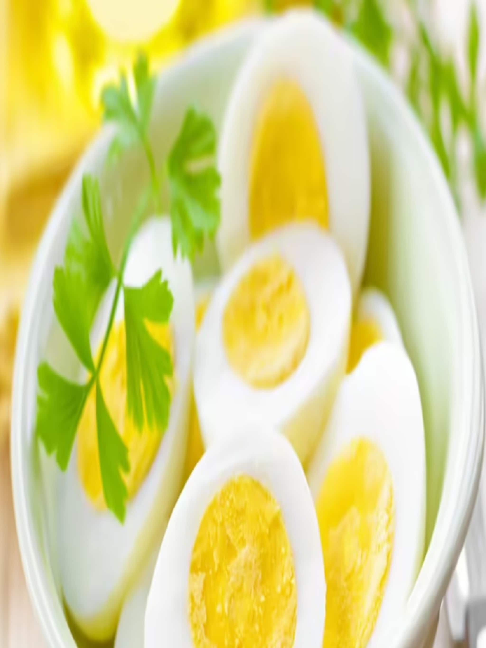 Sunday হো  ইয়া Monday, রোজ খায়ে আন্ডে